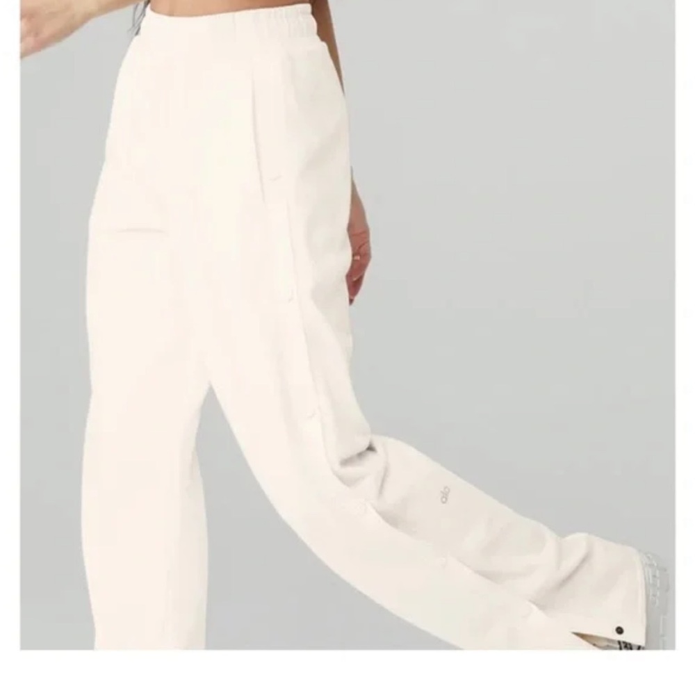 Alo Yoga M Courtside tear away snap up sweatpants joggers pants